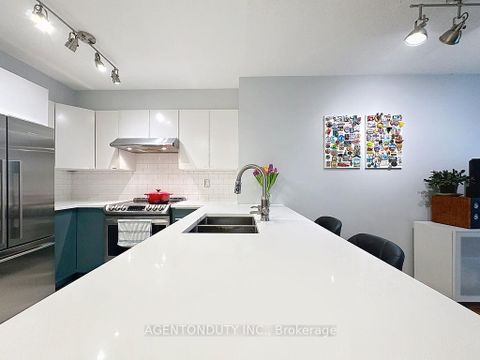 Photo 17 at 626 - 109 Front Street E, Waterfront Communities C8, Toronto