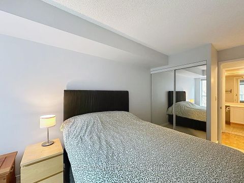 Photo 18 at 626 - 109 Front Street E, Waterfront Communities C8, Toronto