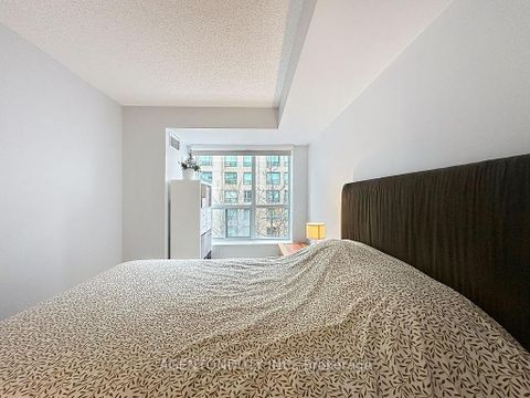 Photo 21 at 626 - 109 Front Street E, Waterfront Communities C8, Toronto