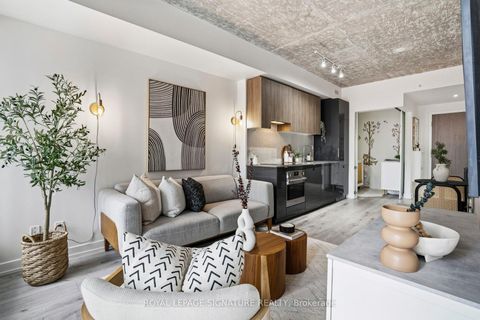 Photo 14 at 306 - 161 Roehampton Avenue, Mount Pleasant West, Toronto