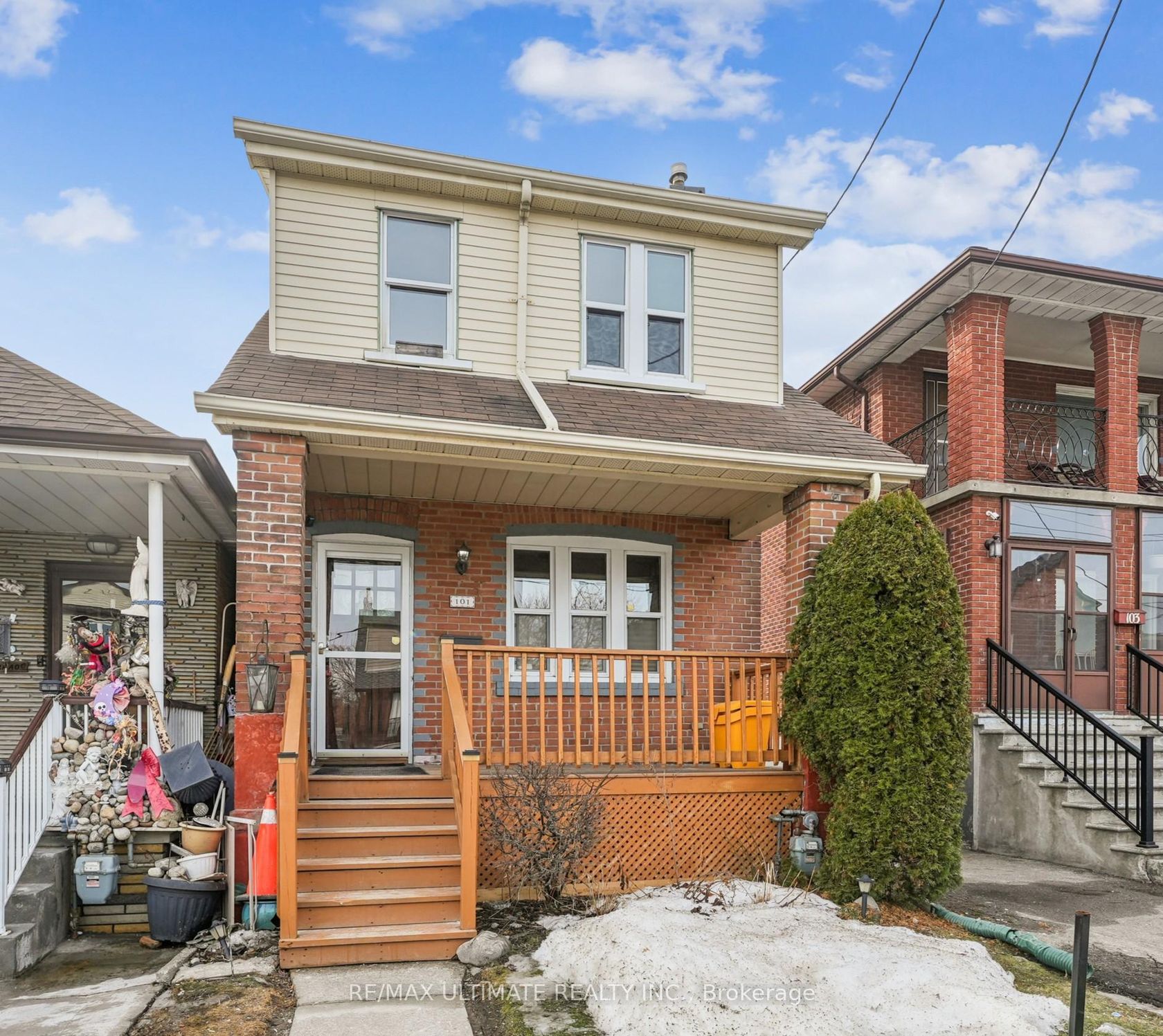 101 Rogers Road, Oakwood Village, Toronto photo number 2