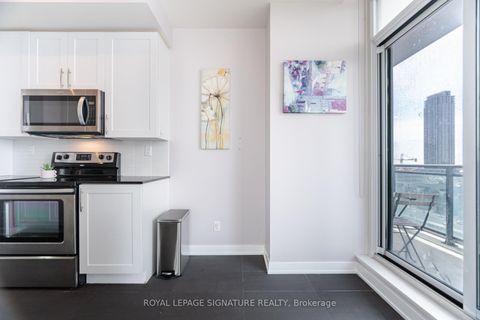 Photo 11 at 706 - 4065 Brickstone Mews, City Centre, Mississauga