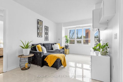 Photo 5 at 209 - 741 Sheppard Avenue W, Clanton Park, Toronto