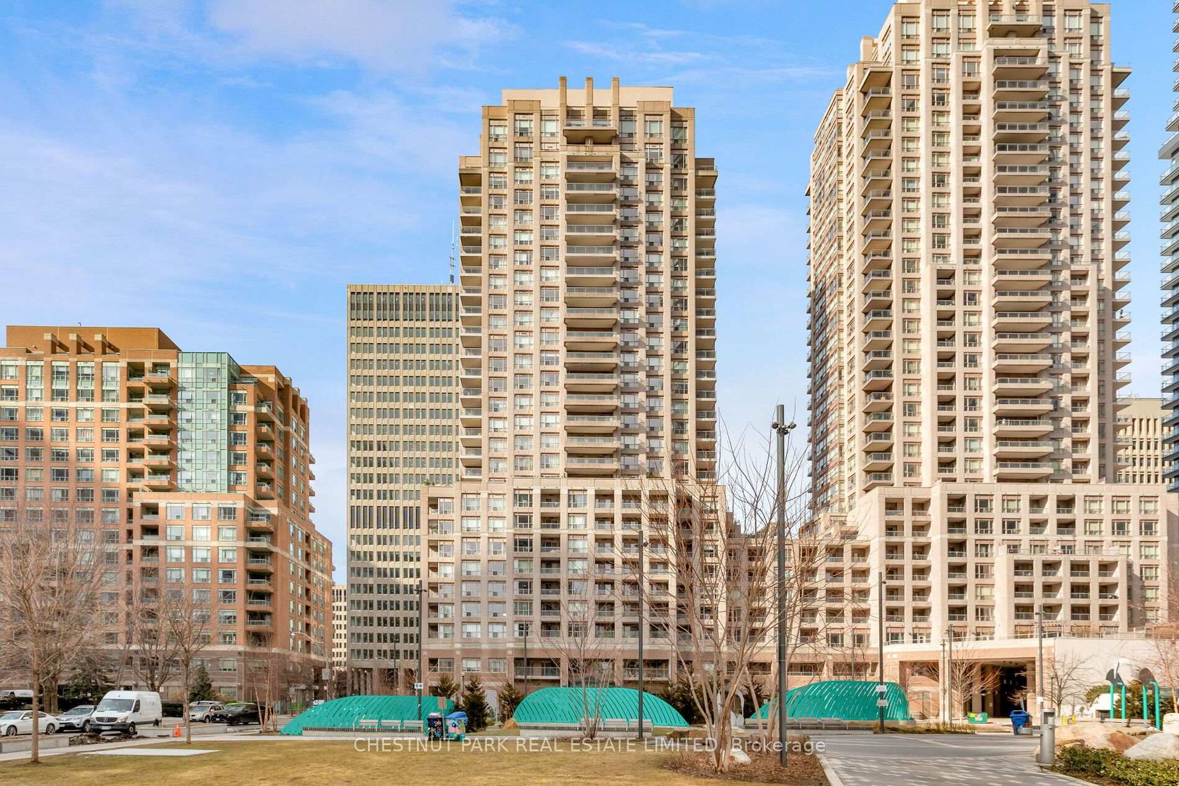 710 - 909 Bay Street, Bay Street Corridor, Toronto by Loree Meneguzzi Real Estate 710 - 909 Bay Street, Bay Street Corridor, Toronto