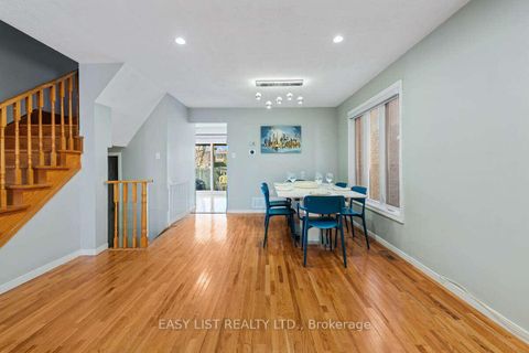 Photo 3 at 109 Whitney Place, Lakeview Estates, Vaughan