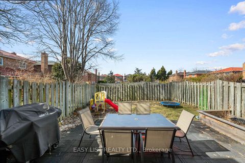 Photo 26 at 109 Whitney Place, Lakeview Estates, Vaughan