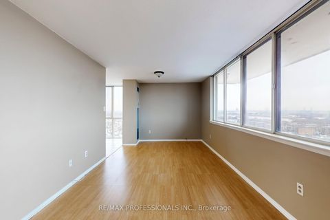 Photo 1 at 1911 - 10 Markbrook Lane, Jamestown, Toronto