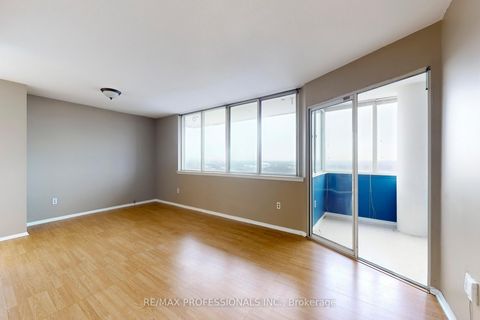 Photo 3 at 1911 - 10 Markbrook Lane, Jamestown, Toronto