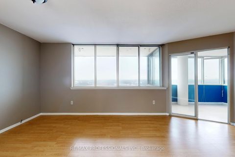 Photo 4 at 1911 - 10 Markbrook Lane, Jamestown, Toronto