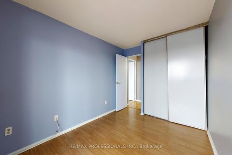 Photo 16 at 1911 - 10 Markbrook Lane, Jamestown, Toronto