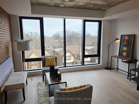 Photo 11 at 430 - 1720 Bayview Avenue, Mount Pleasant East, Toronto