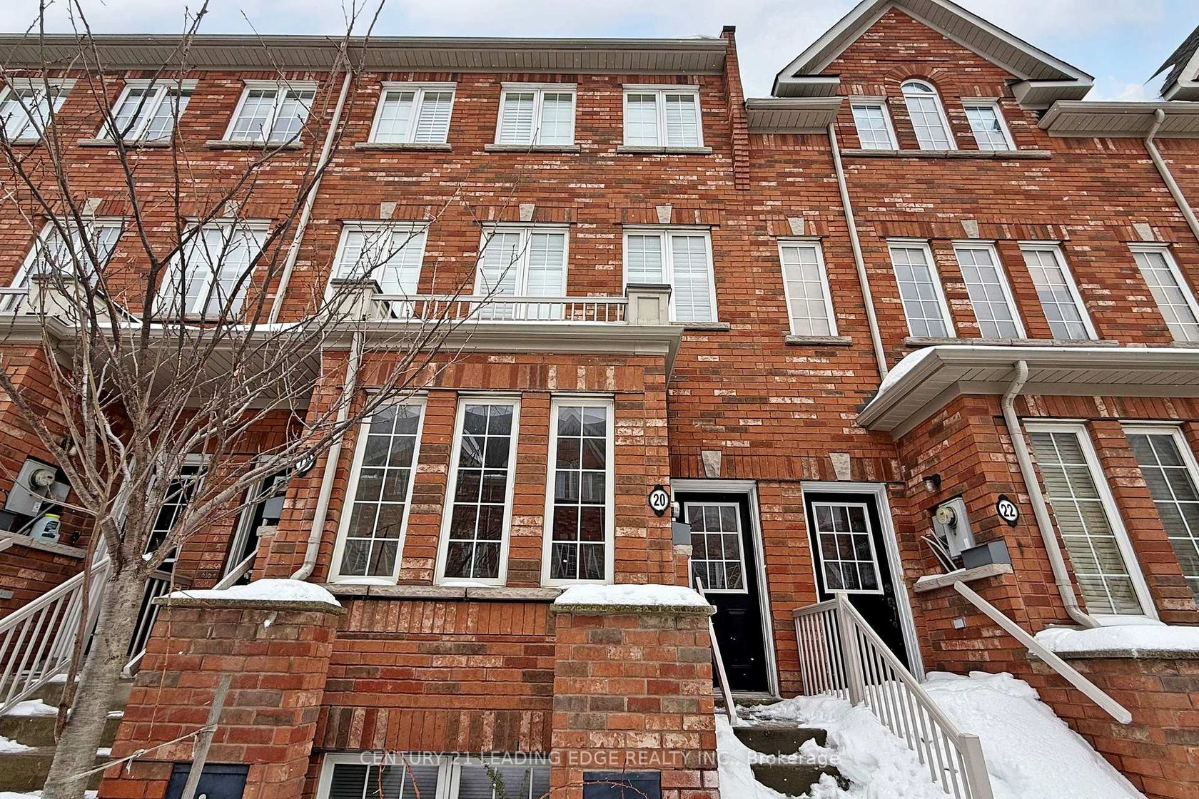 20 Carnahan Terrace, Danforth, Toronto photo number 2