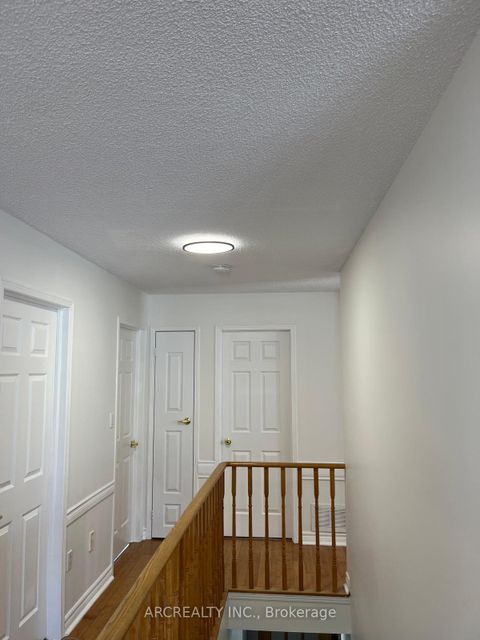 Photo 16 at 41 Canary Reed Court, Holly, Barrie