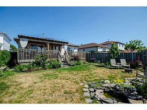 Photo 23 at 41 Canary Reed Court, Holly, Barrie