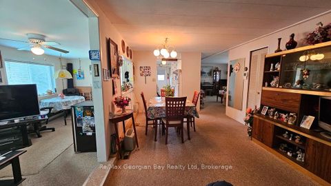 Photo 4 at 27 Mimosa Drive, Rural Innisfil, Innisfil