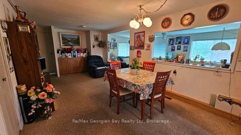 Photo 5 at 27 Mimosa Drive, Rural Innisfil, Innisfil