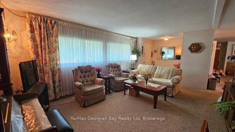 Photo 11 at 27 Mimosa Drive, Rural Innisfil, Innisfil