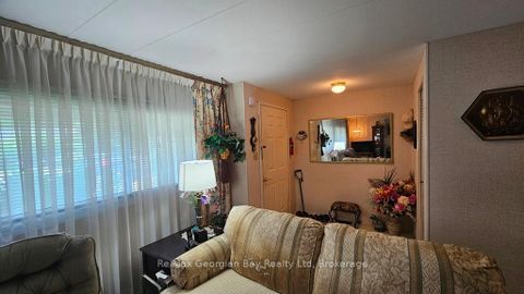 Photo 12 at 27 Mimosa Drive, Rural Innisfil, Innisfil