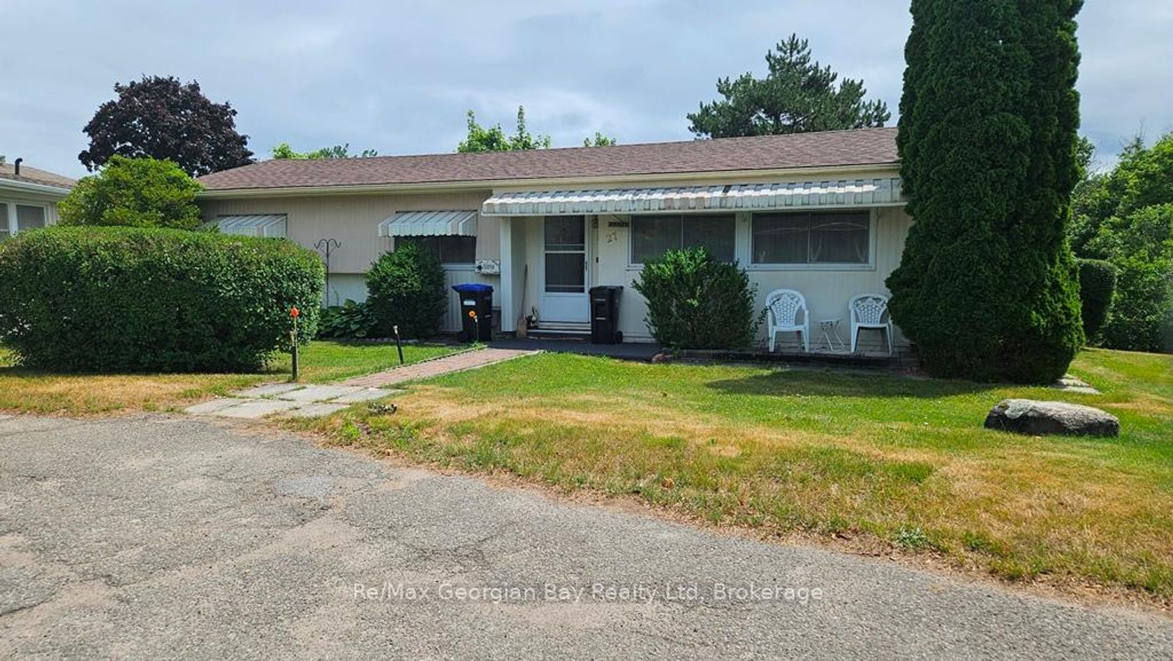 27 Mimosa Drive, Rural Innisfil, Innisfil photo number 2