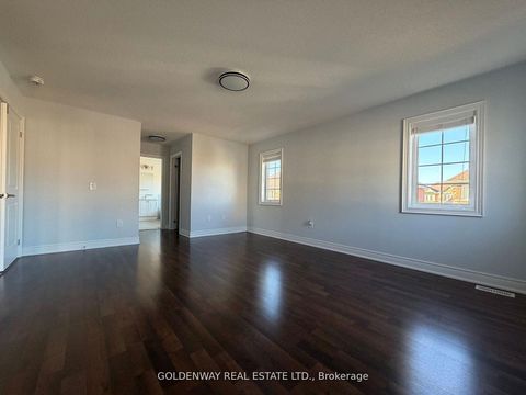 Photo 8 at 16 Jericho Avenue, Keswick South, Georgina