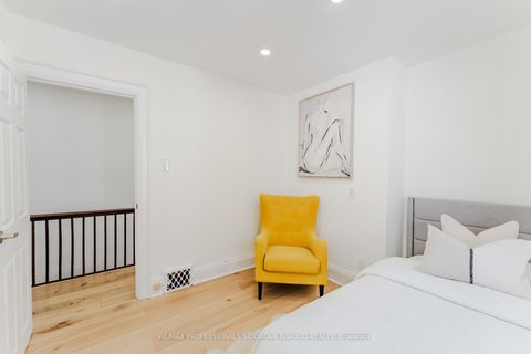 Photo 23 at 477 Jane Street, Bloor West Village, Toronto