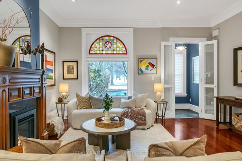 Photo 5 at 389 Carlton Street, South St. James Town, Toronto