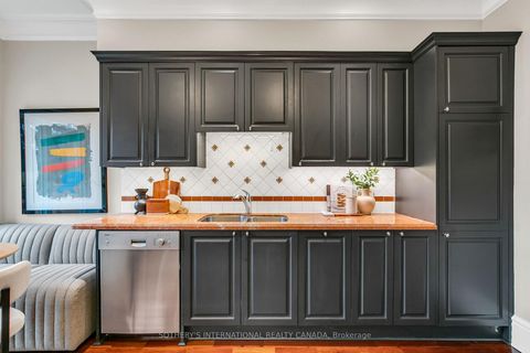 Photo 17 at 389 Carlton Street, South St. James Town, Toronto