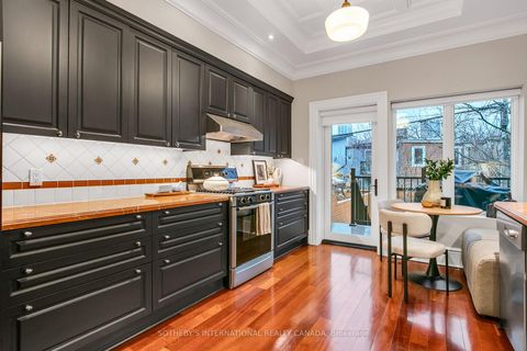 Photo 18 at 389 Carlton Street, South St. James Town, Toronto