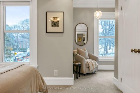 Photo 27 at 389 Carlton Street, South St. James Town, Toronto