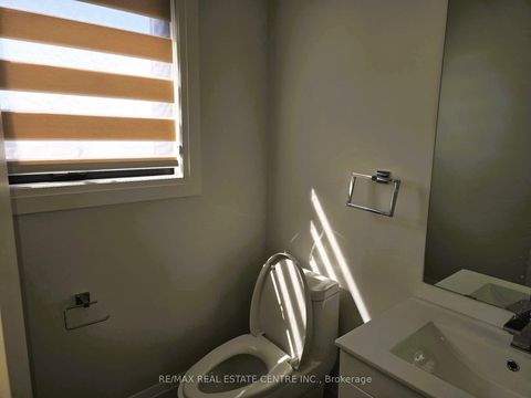 Photo 4 at 2 - 59 Charles Street, Central Newmarket, Newmarket