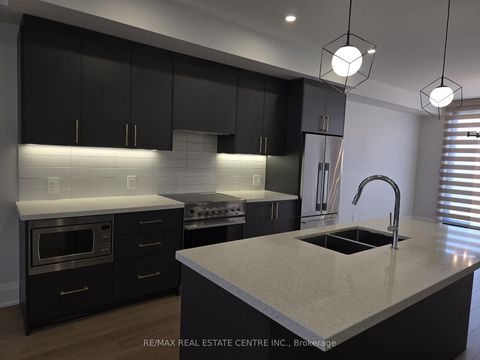 Photo 19 at 2 - 59 Charles Street, Central Newmarket, Newmarket