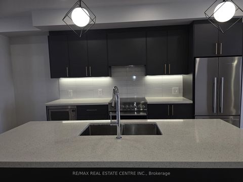 Photo 20 at 2 - 59 Charles Street, Central Newmarket, Newmarket