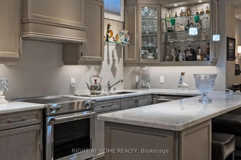 Photo 40 at 131 Robert Berry Crescent, King City, King