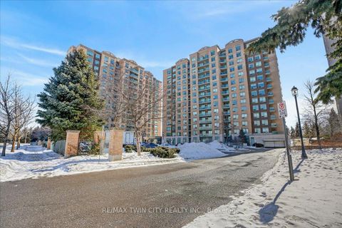 Photo 2 at 409 - 23 Oneida Crescent, Langstaff, Richmond Hill