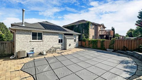 Photo 26 at 56 Livia Herman Way N, East Bayfield, Barrie