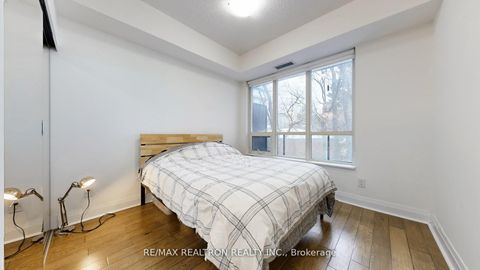 Photo 15 at 301 - 399 Spring Garden Avenue, Willowdale East, Toronto