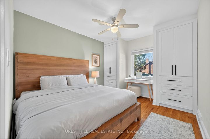 Photo 9 at 210 Kendal Avenue, O'Neill, Oshawa