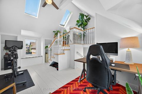 Photo 14 at 210 Kendal Avenue, O'Neill, Oshawa