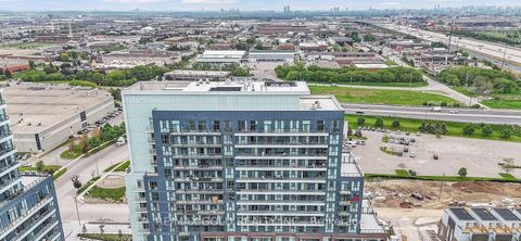 Photo 10 at 1116 - 60 Honeycrisp Crescent, Vaughan Corporate Centre, Vaughan