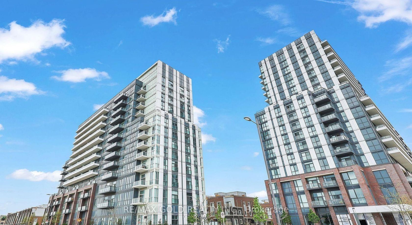 1116 - 60 Honeycrisp Crescent, Vaughan Corporate Centre, Vaughan photo number 2