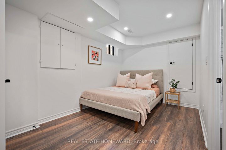 Photo 25 at 142 Bellwoods Avenue, Bellwoods, Toronto