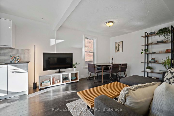 Photo 29 at 142 Bellwoods Avenue, Bellwoods, Toronto