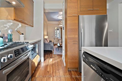 Photo 15 at 142 Bellwoods Avenue, Bellwoods, Toronto