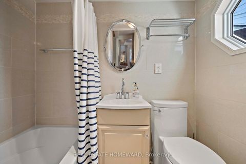 Photo 19 at 142 Bellwoods Avenue, Bellwoods, Toronto