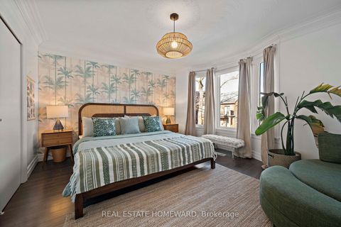 Photo 37 at 142 Bellwoods Avenue, Bellwoods, Toronto