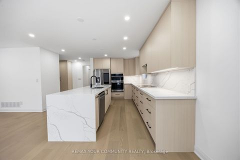 Photo 7 at 55 Cocksfield Avenue, Bathurst Manor, Toronto