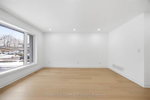 Photo 15 at 55 Cocksfield Avenue, Bathurst Manor, Toronto