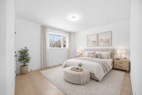 Photo 23 at 55 Cocksfield Avenue, Bathurst Manor, Toronto