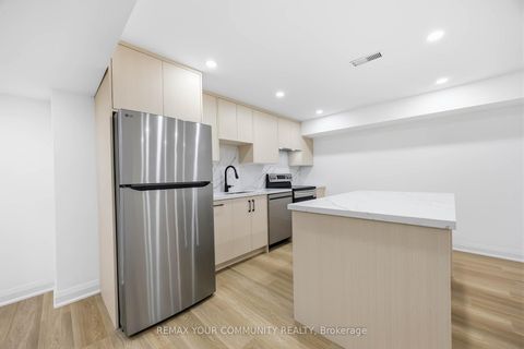 Photo 30 at 55 Cocksfield Avenue, Bathurst Manor, Toronto