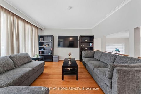 Photo 6 at 19 Dunsany Crescent, Richview, Toronto